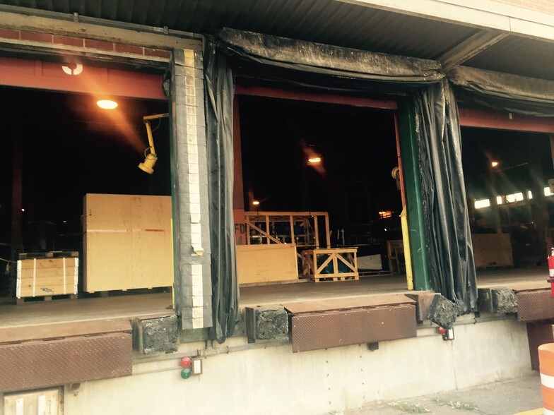 More Photos Of 780 Washington St, Quincy Warehouse For Lease