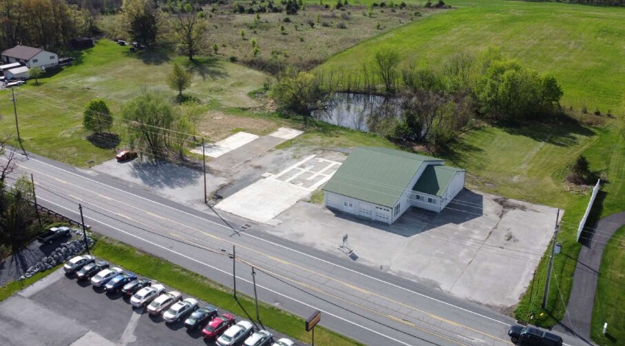 More Photos Of 1789 York Rd, Gettysburg Light Distribution For Lease