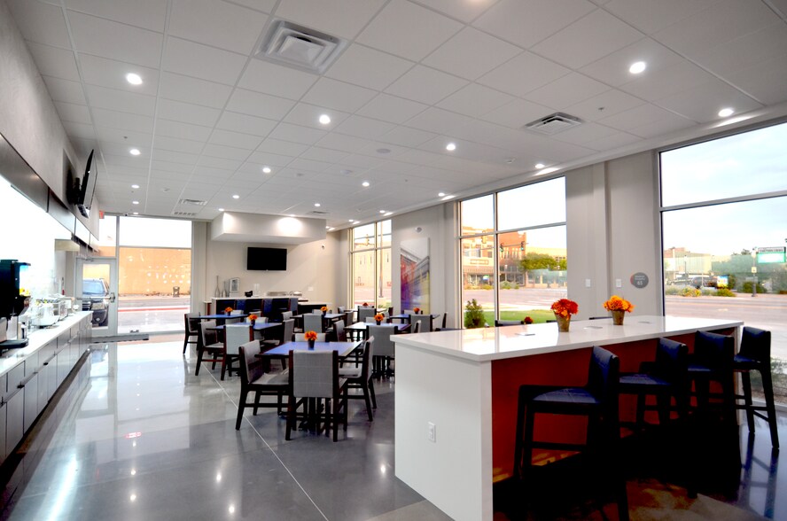 More Photos Of 123 W Maine Ave, Enid Hotel For Sale