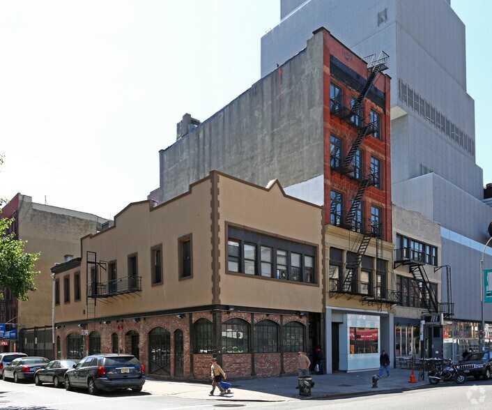 More Photos Of 243 Bowery, New York Apartments For Lease