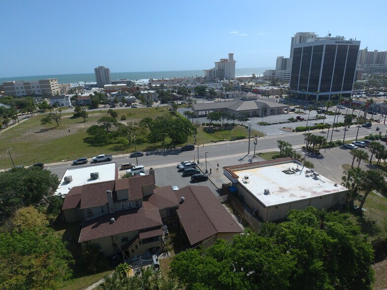 More Photos Of 627 N Oleander Ave, Daytona Beach Multifamily For Sale