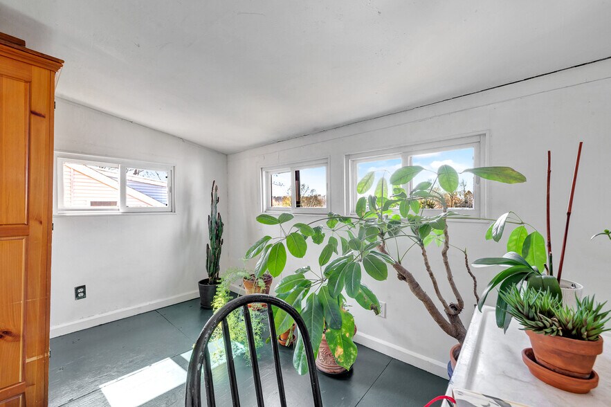 More Photos Of 126 Westbourne Ter, Brookline Multifamily For Sale