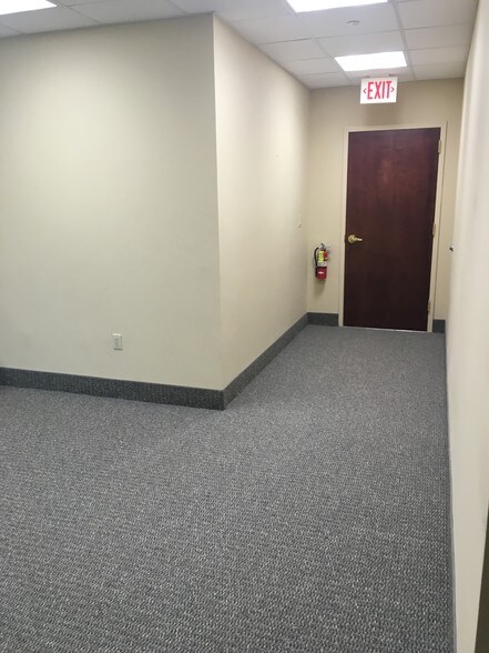 More Photos Of 280 State Route 35, Red Bank Medical For Lease