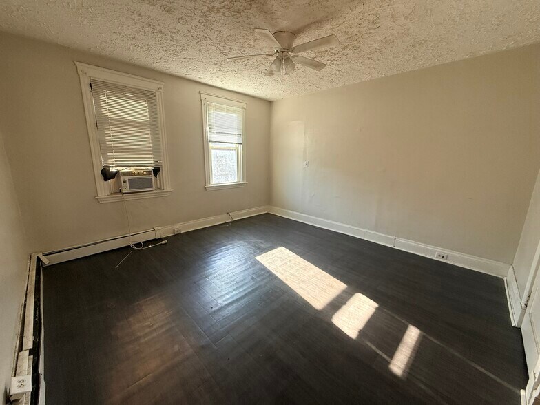 More Photos Of 1762 Cleveland Ave, Norwood Apartments For Sale
