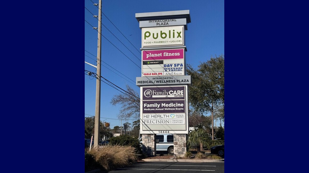 More Photos Of 14444 Beach Blvd, Jacksonville Unknown For Lease