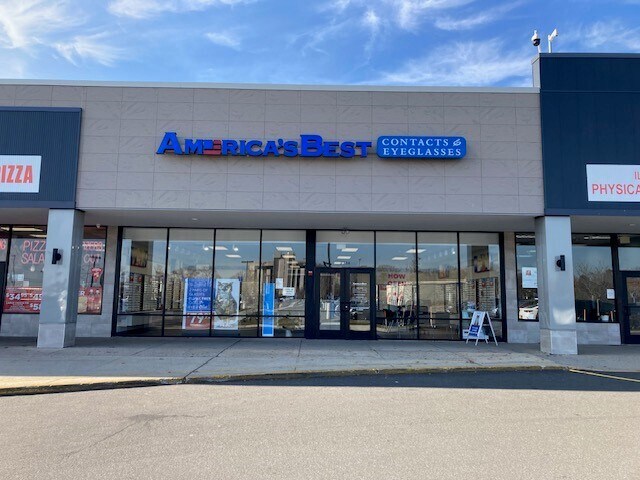 More Photos Of 2280-2390 N Ocean Ave, Farmingville Unknown For Lease