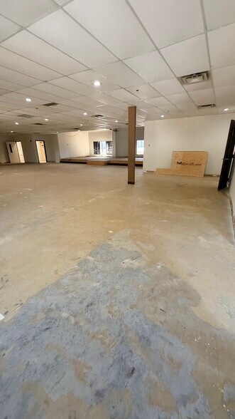 More Photos Of 3005 Lenora Church Rd, Snellville Office For Lease