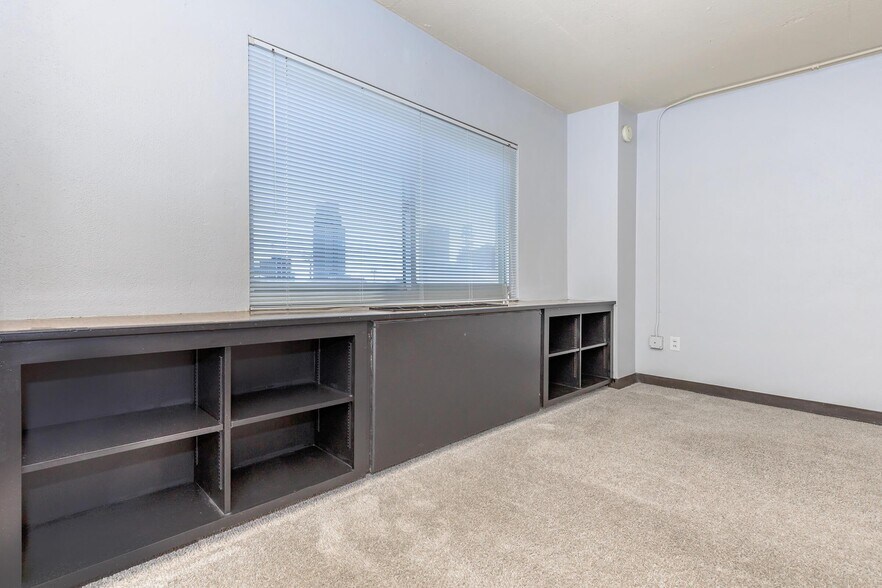 More Photos Of 320 N 22nd St, Omaha Apartments For Sale