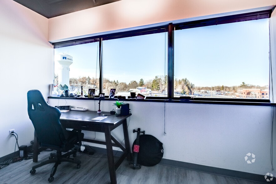 More Photos Of 14525 Hwy 7, Minnetonka Medical For Lease