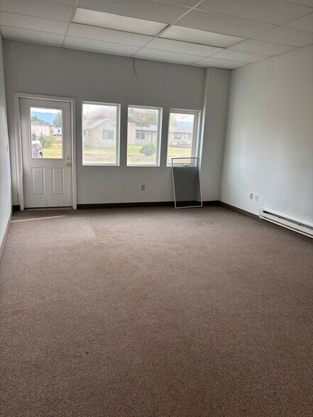 More Photos Of 401 Virginia St, New Meadows General Retail For Sale