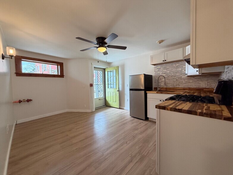 More Photos Of 130 Water St, Warren Apartments For Sale