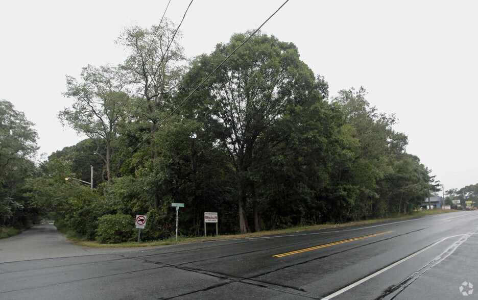 More Photos Of Middle Country Rd @ Swezytown Rd S, Middle Island Land For Sale