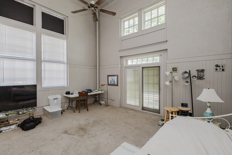 More Photos Of 920 Millington St, Winfield Storefront Retail Office For Sale