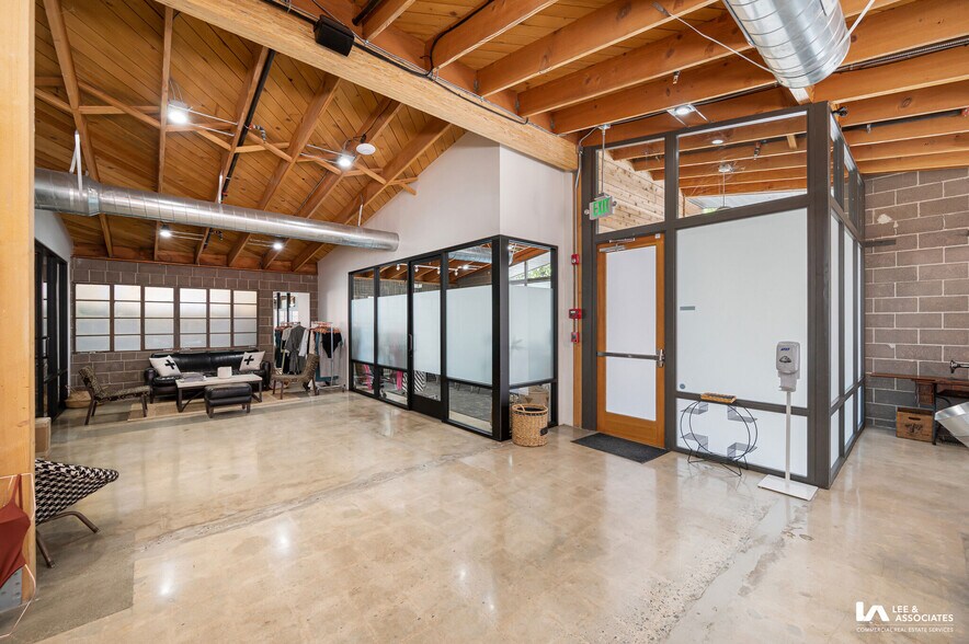 More Photos Of 420 Grand Ave, Long Beach Loft Creative Space For Lease