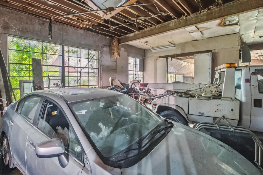 More Photos Of 344 Indian Ave, Bridgeton Auto Repair For Sale