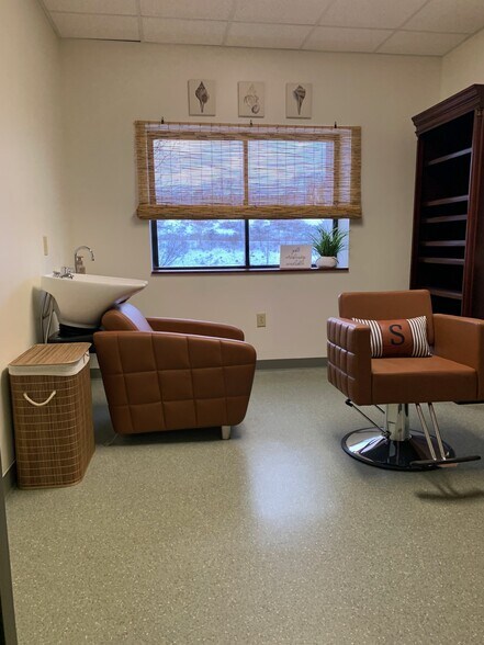 More Photos Of 1225 S Main St, Greensburg Medical For Lease