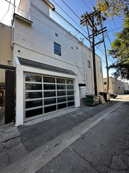 More Photos Of 304-314 N Harper Ave, Los Angeles Storefront Retail Office For Lease