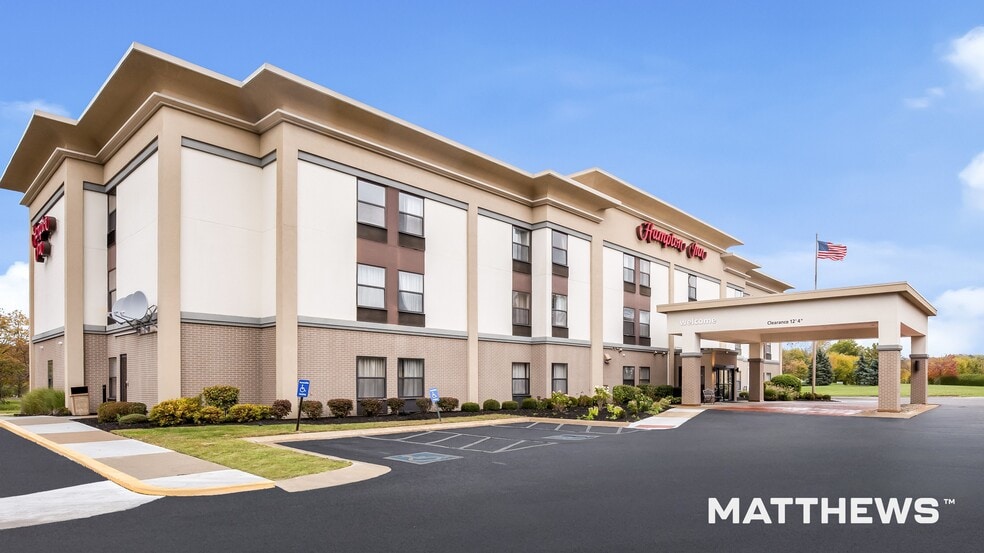 Primary Photo Of 80 Springside Dr, Akron Hotel For Sale