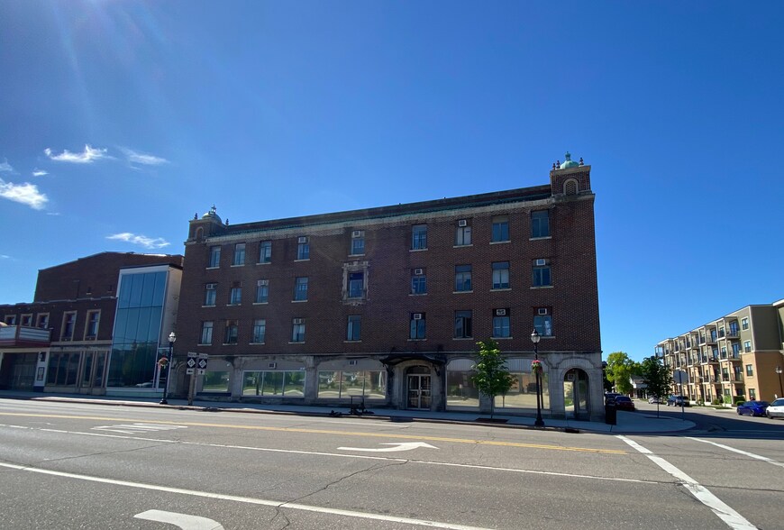 More Photos Of 404 E Main St, Niles Apartments For Sale