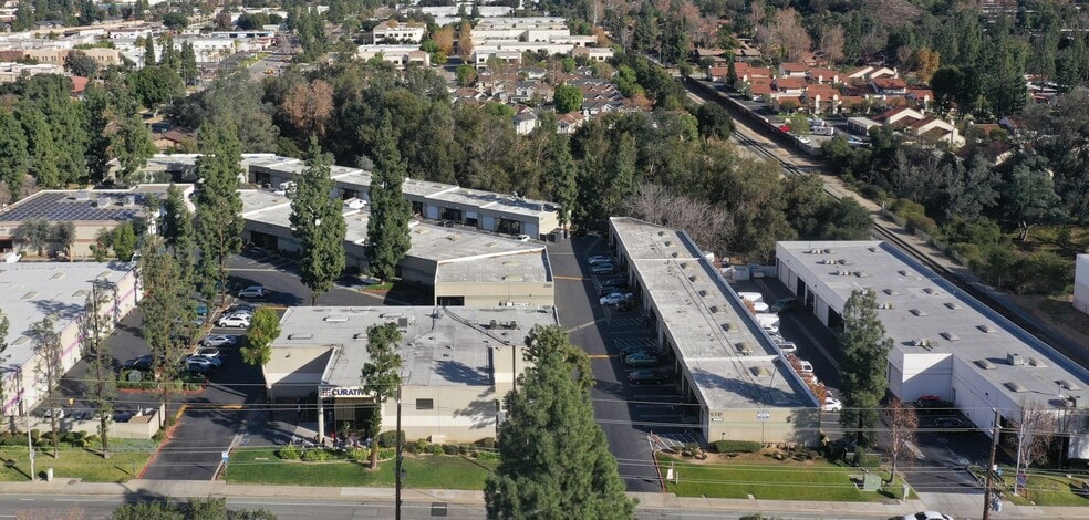 More Photos Of 440 S Cataract Ave, San Dimas Warehouse For Lease