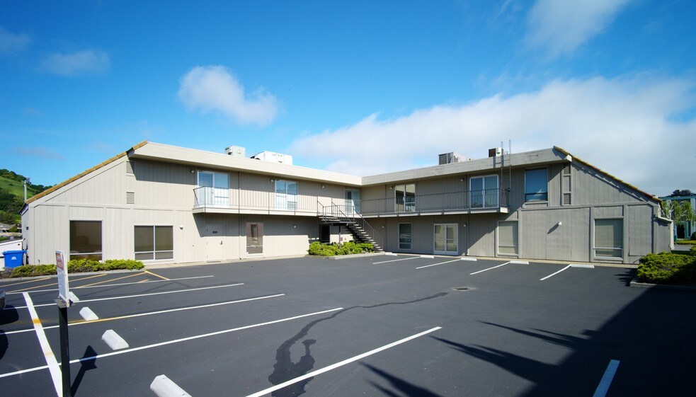 More Photos Of 70 Mitchell Blvd, San Rafael Office For Lease
