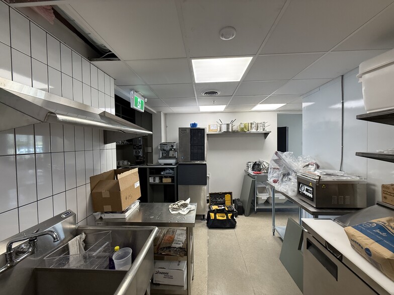 More Photos Of 2130-2136 Kains Rd, London Storefront For Lease