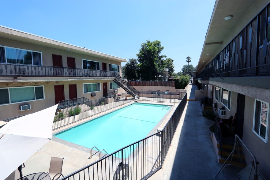 More Photos Of 333 N Rockvale Ave, Azusa Apartments For Sale