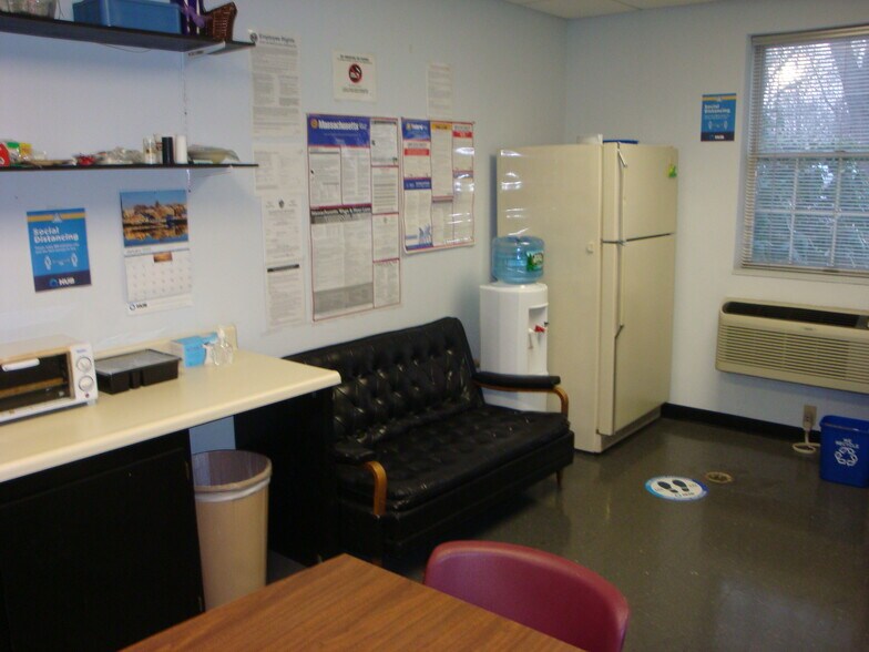 More Photos Of 555 Pleasant St, Attleboro Coworking Space