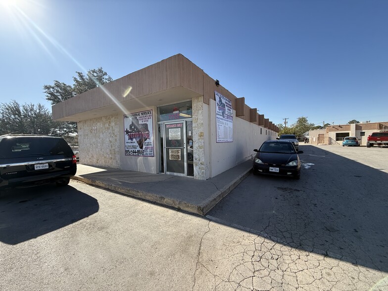 More Photos Of 7722 North Loop Dr, El Paso Specialty For Sale