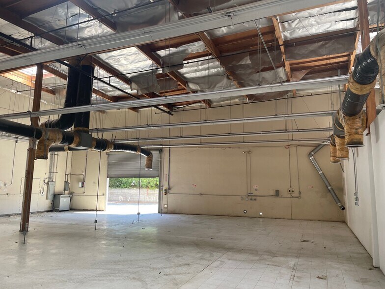 More Photos Of 3 Whatney, Irvine Research And Development For Sale