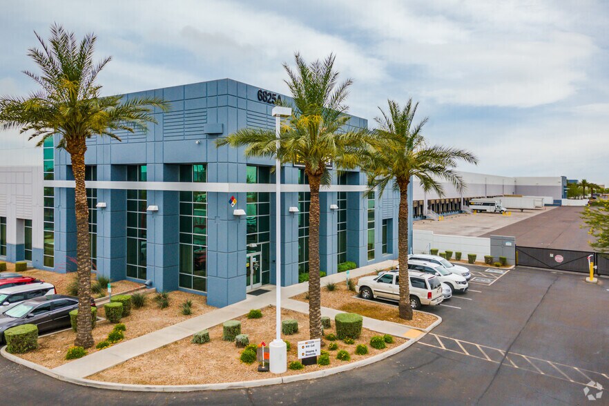 More Photos Of 6825 W Buckeye Rd, Phoenix Distribution For Lease