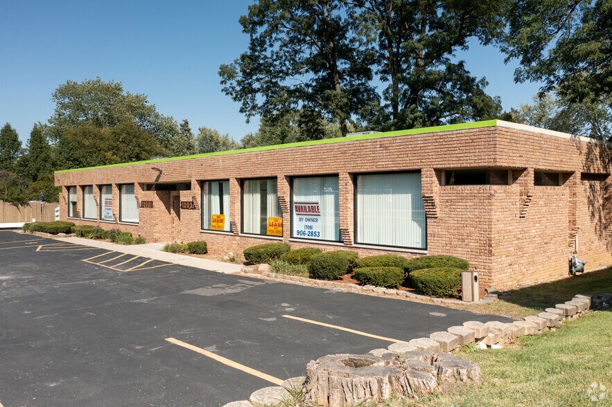 Primary Photo Of 12021 S Harlem Ave, Palos Heights Medical For Sale