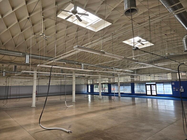 More Photos Of 750 Park Blvd, San Diego Flex For Lease