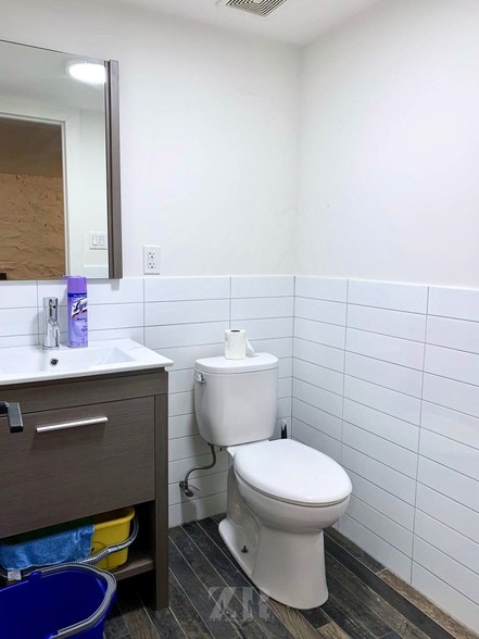 More Photos Of 198 Utica, Brooklyn Apartments For Lease