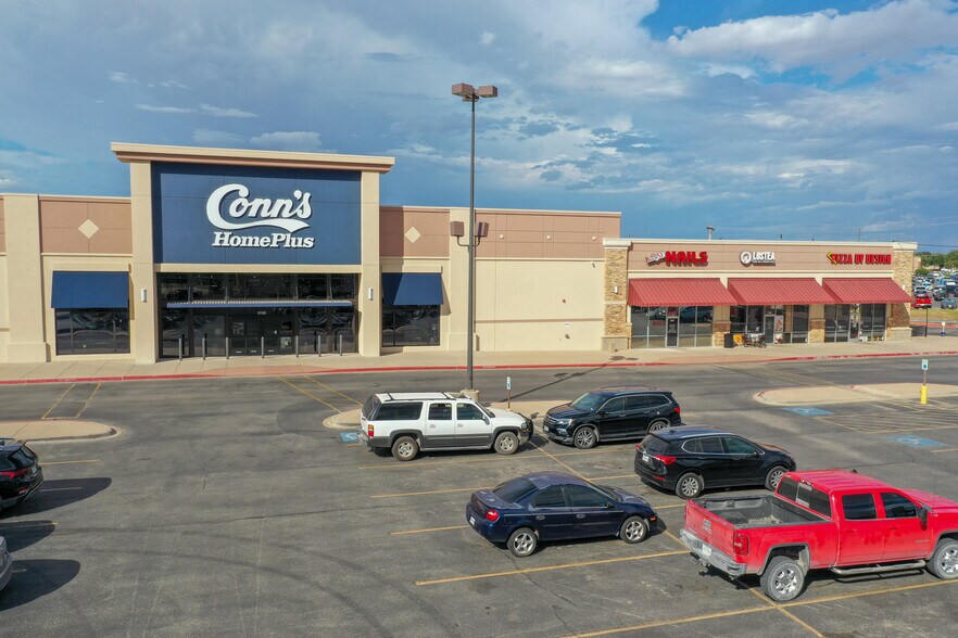 More Photos Of 3417-3781 Catclaw Dr, Abilene Unknown For Lease