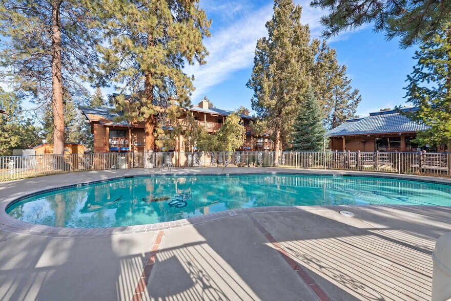 More Photos Of 3105 NE O. B. Riley Rd, Bend Hotel For Sale