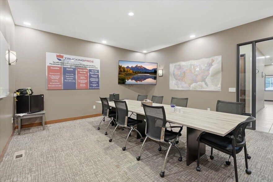 More Photos Of 2321 Jack Breault Dr, Hudson Office For Sale
