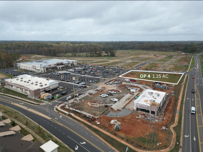 More Photos Of Coddle Creek Hwy, Mooresville Land For Lease