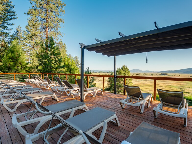More Photos Of 521 Campbell Hot Springs Rd, Sierraville Hotel For Sale