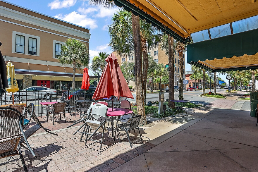More Photos Of 410 W Main St, Leesburg Office For Lease