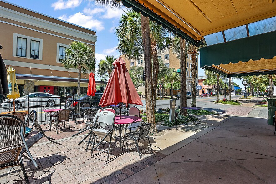 More Photos Of 410 W Main St, Leesburg Office For Sale