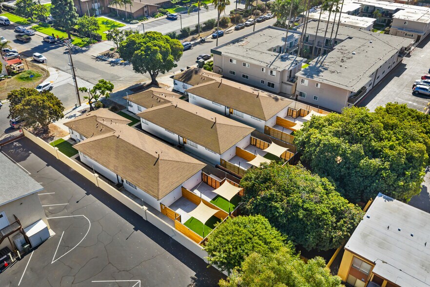 More Photos Of 1012-20 15th St, San Diego Apartments For Sale