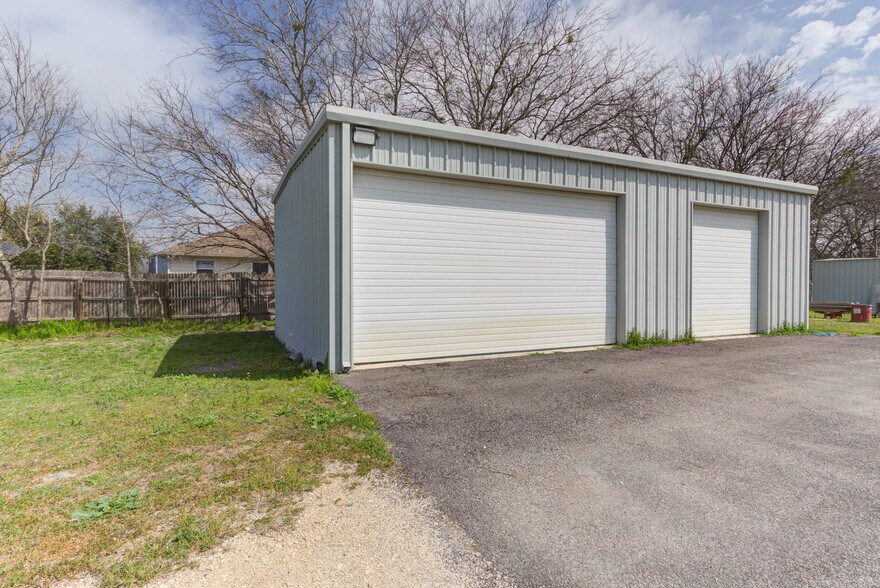 More Photos Of 2911 Morningside Dr, New Braunfels Land For Sale