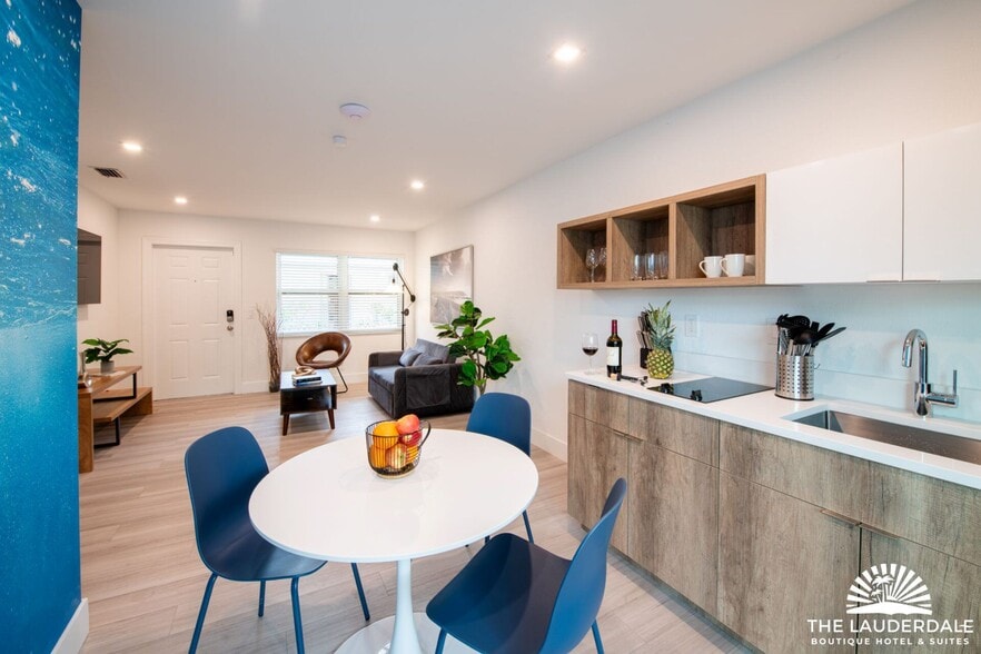 More Photos Of 505 SE 16th St, Fort Lauderdale Hotel For Sale