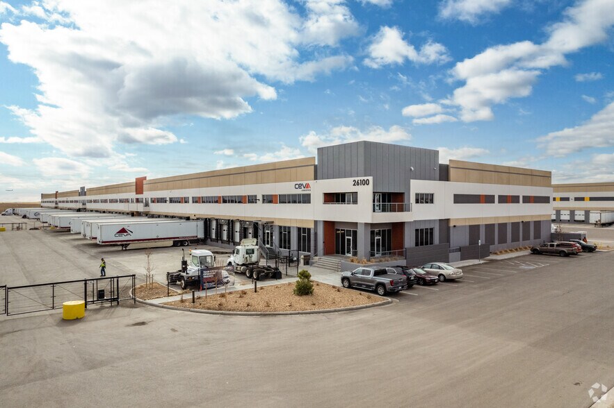 More Photos Of 26100-26120 E 68th Ave, Aurora Unknown For Lease