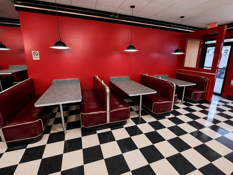 More Photos Of 53 Fall St, Seneca Falls General Retail For Lease