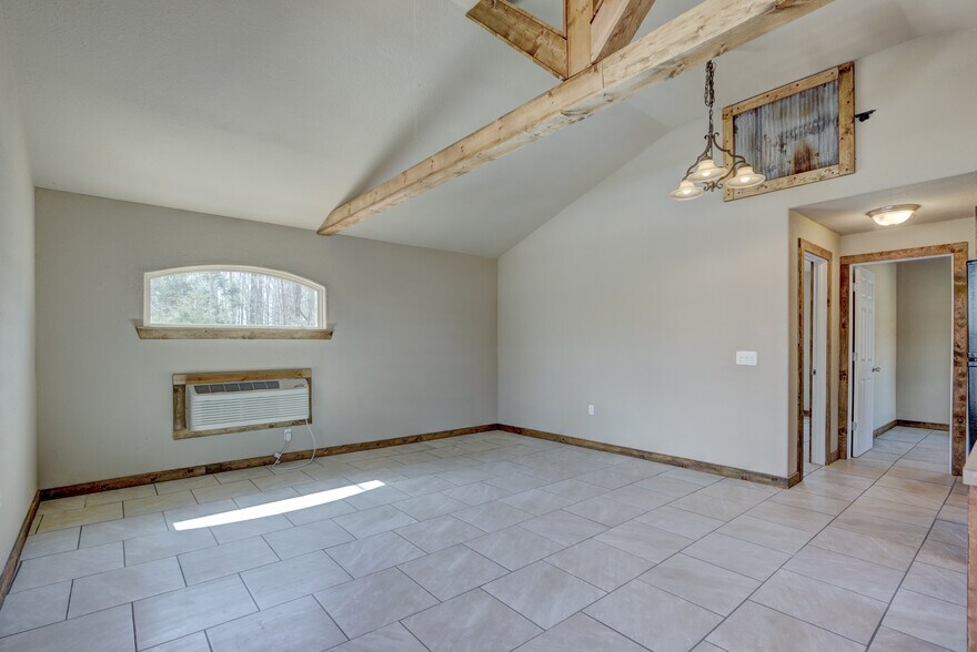 More Photos Of 27210 S Highway 125, Afton Apartments For Sale