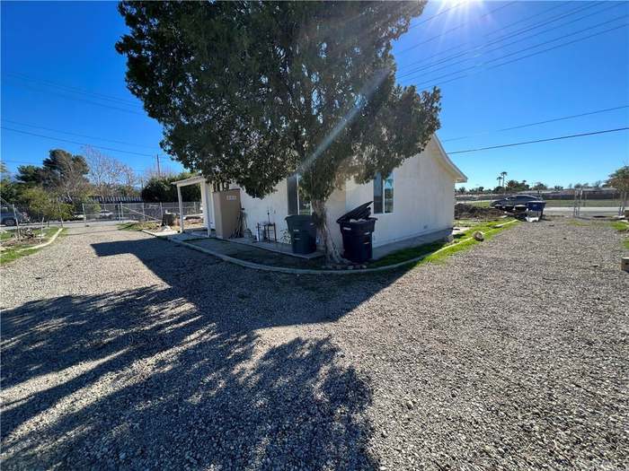 More Photos Of 1011 W 7th St, San Jacinto Land For Sale