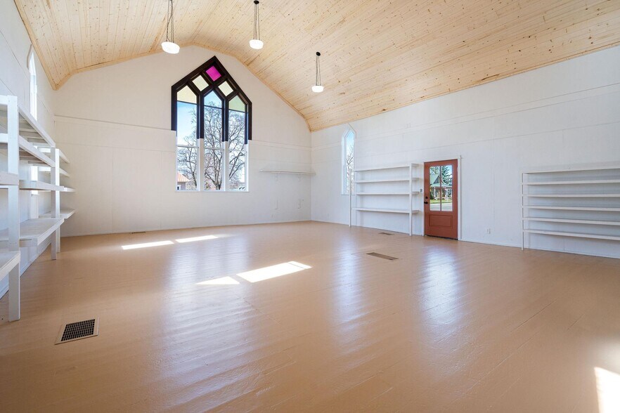 More Photos Of 203 5th Ave W, Kalispell Freestanding For Sale