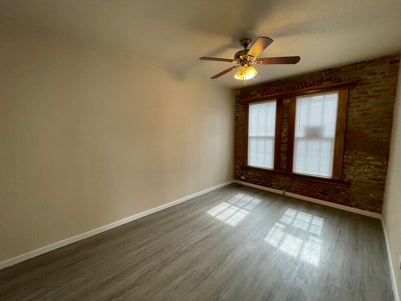 More Photos Of 5900-5910 E Colfax Ave, Denver Storefront Retail Office For Lease